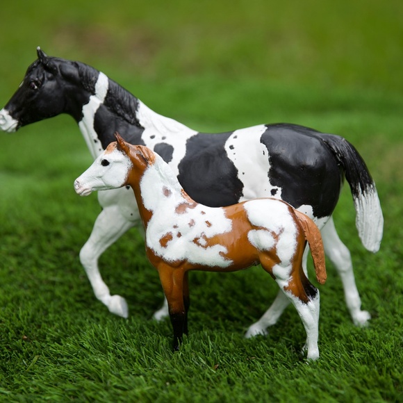 Custom Breyer horse and foal - Picture 4 of 5